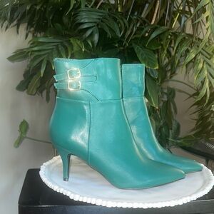 Allegra K Green Heeled Boots with Buckle Detail